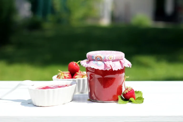 Confiture de Fraises Cétogène : Une Douceur Sans Remords